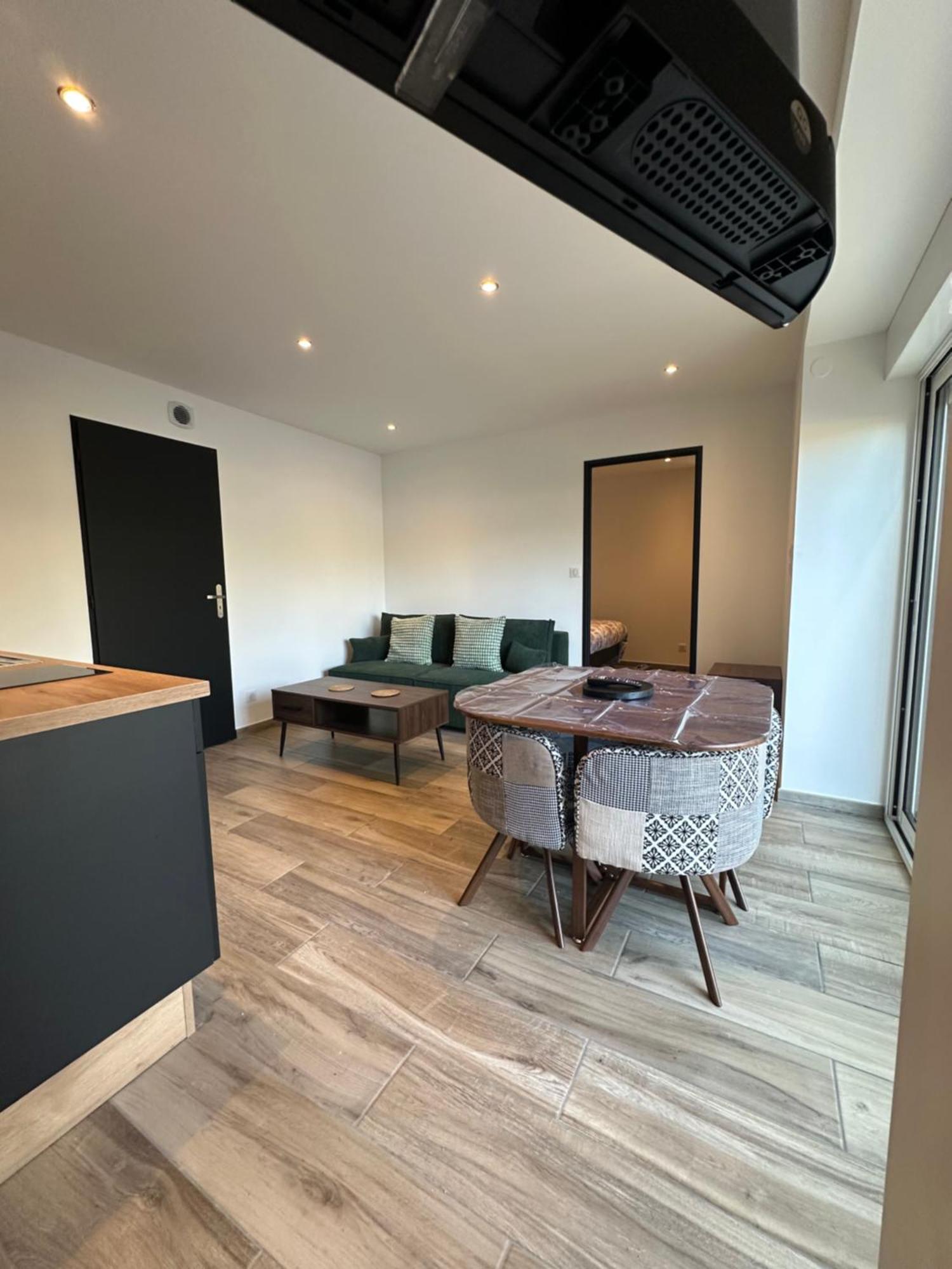Appartement Moderne Et Confort Châtillon-sur-Seine Buitenkant foto